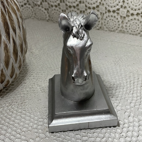 Silver clay Horse bust, statue, bookend - Picture 4 of 9